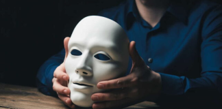 U 9 SITUACIJA PADAJU MASKE: Da biste saznali kakav je neko čovjek, izvedite ga na ova mjesta