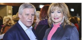 Pogled zbog kog kuća vredi čitavo bogatstvo: Suzana Mančić i Simeon Ocomokos otvorili vrata svog doma u Grčkoj! – Zavirite u njihov RAJ