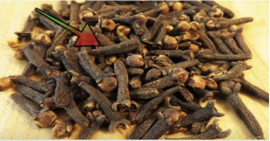 TO JE RAZLOG zašto sam počeo žvakati klinčiće svaki dan: Moram zahvaliti majčinoj ljekarnici na ovom sjajnom SAVJETU - featured image