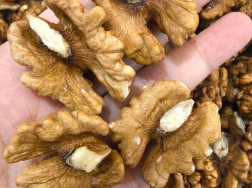 Doktori otkrivaju da jedenje oraha uzrokuje…