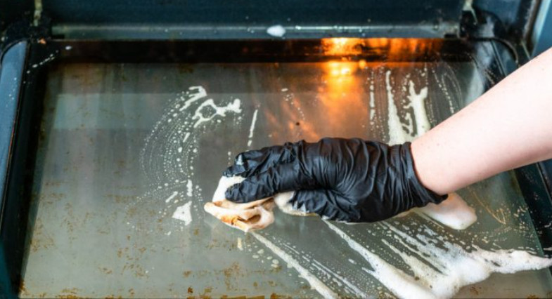 Nema ribanja, nema mučenja, SAMA SVE URADI: Ova domaća pasta razara masnoću u rerni, samo je ostavite preko noći da djeluje - featured image