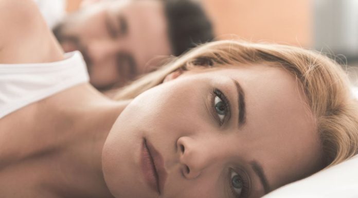 Kada Su Vidjeli Modricu Na Mom Licu, Samo Su Otišli — A Onda Se Vrata Ponovo Otvorila