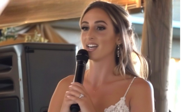 Otac je u zdravici pomenuo plaćanje venčanja, ali je pravu podršku pružio očuh.