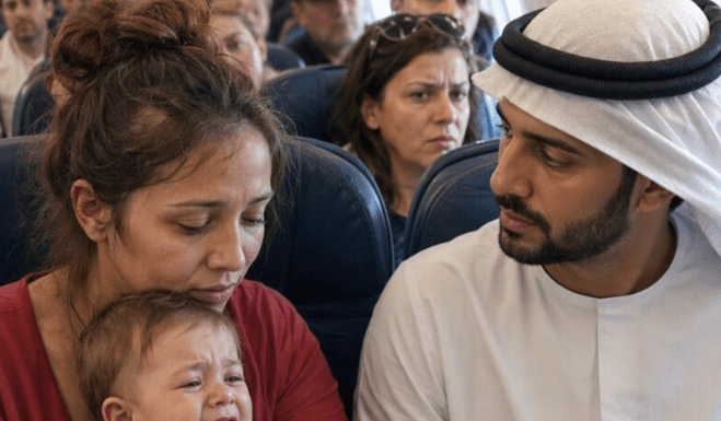 Moj muž je raspolagao mojim novcem i hvalio se pred mojom svekrvom — dok nisam ušla u salu i prekinula njegovu proslavu i rekla dosta