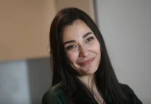SANJA VUČIĆ SMRŠALA 12 KILOGRAMA Pevačica se bori sa autoimunom bolešću ….”Bilo je mukotrpno”