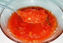 Domaći mleveni paradajz za zimu koji može da traje i do 2 godine: Ne kuva se, a po ovom receptu ukus ostaje kao da je tek ubran