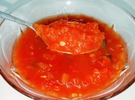Domaći mleveni paradajz za zimu koji može da traje i do 2 godine: Ne kuva se, a po ovom receptu ukus ostaje kao da je tek ubran