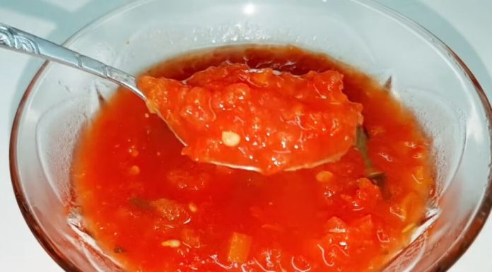 Domaći mleveni paradajz za zimu koji može da traje i do 2 godine: Ne kuva se, a po ovom receptu ukus ostaje kao da je tek ubran