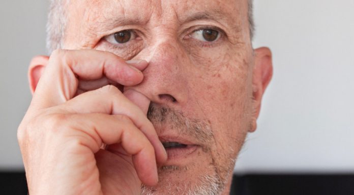 Mnogima djeluje čudno, ali čačkanje nosa je povezano sa pojavom jedne teške bolesti Mnogima djeluje čudno, ali čačkanje nosa je povezano sa pojavom jedne teške bolesti - featured image