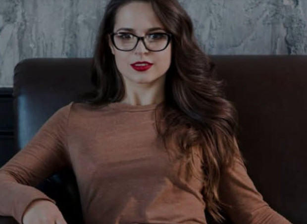 Žena kojoj fali intimni odnos odaće se na najneočekivaniji način, i to u trenu! Naučite kako da čitate između redova. - featured image
